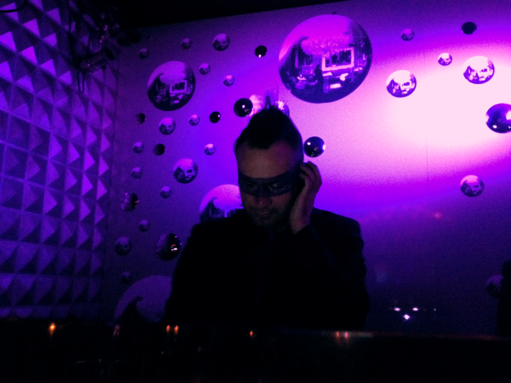 DJ Luis CzG at Purple Christmas, 2012